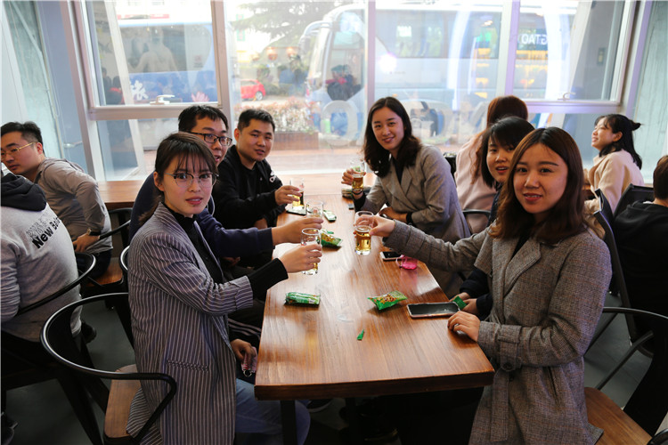 1555928154665077420.jpg IMG_3626.jpg